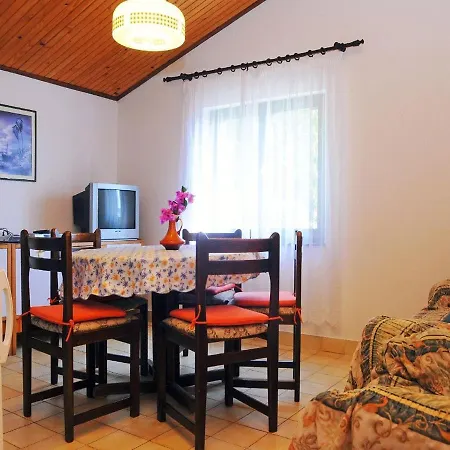 Mandica Guest house